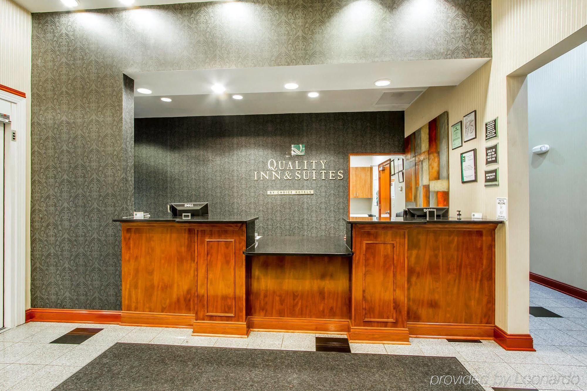 Quality Inn & Suites Greenville I-65 מראה חיצוני תמונה