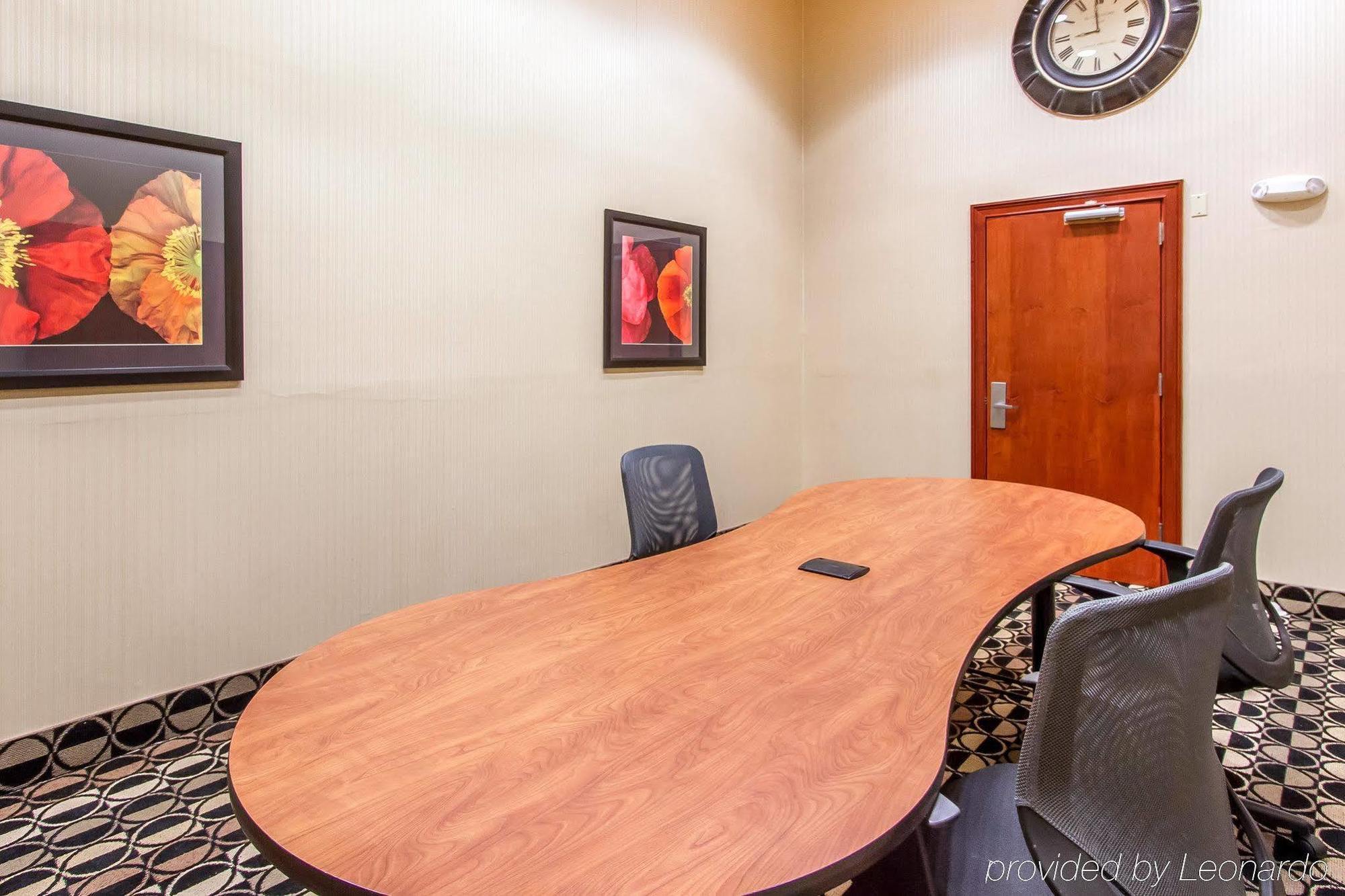 Quality Inn & Suites Greenville I-65 מראה חיצוני תמונה